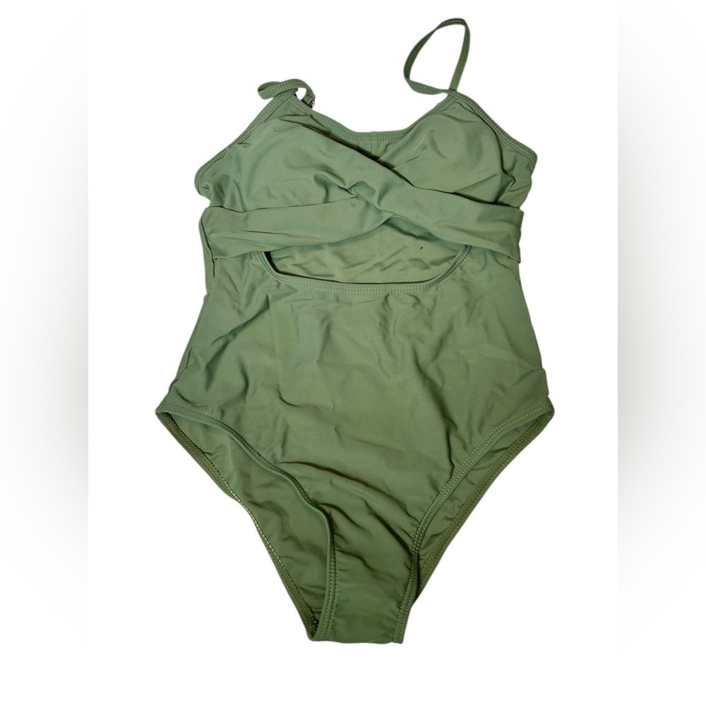 🌴 Tropical Vibes! Girls’ Green Swimsuit + Cover-Up Set | Size 9–10Y - Picture 4 of 12